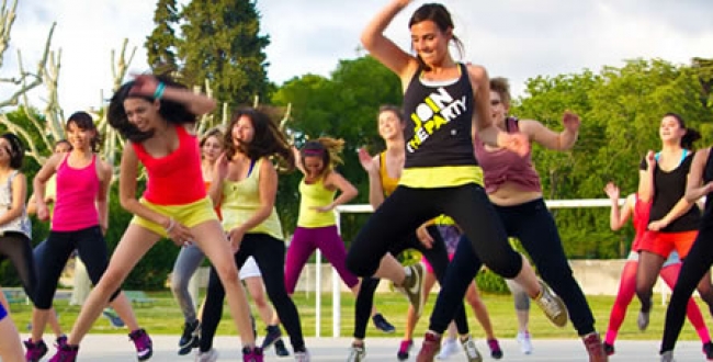 cours de zumba en plein air à aix